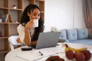 Como Evitar Distrações Enquanto Trabalha em Casa