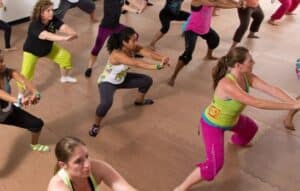 5 motivos para aprender Zumba en casa utilizando aplicaciones